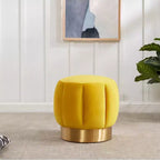 Pouf imbottito in velluto